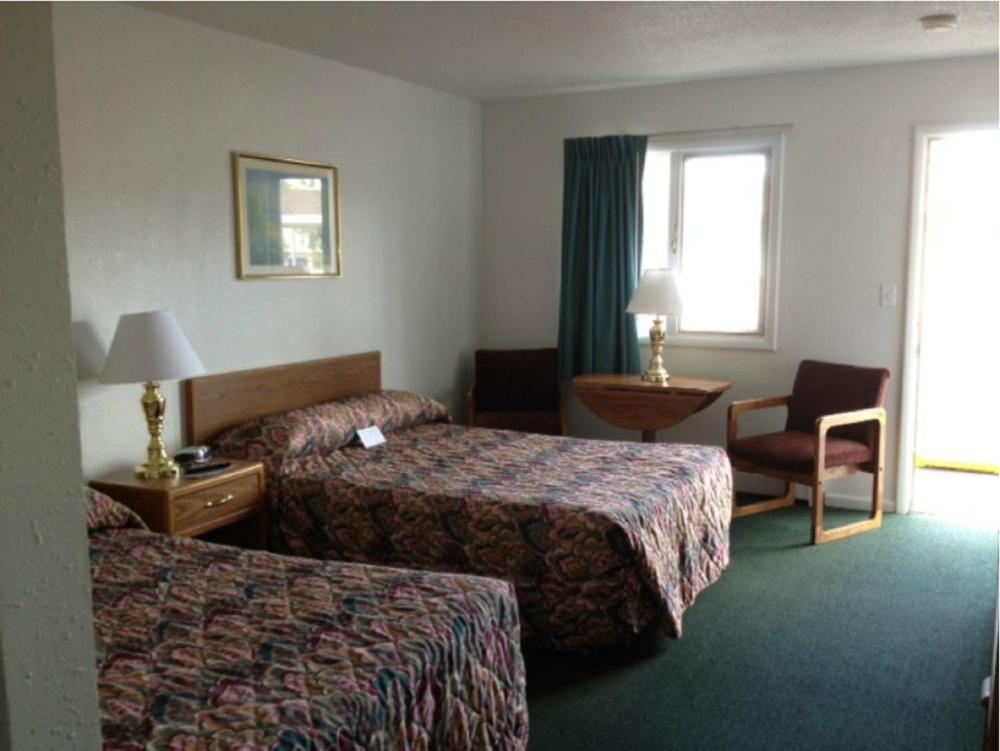 Double Room with Two Double Beds